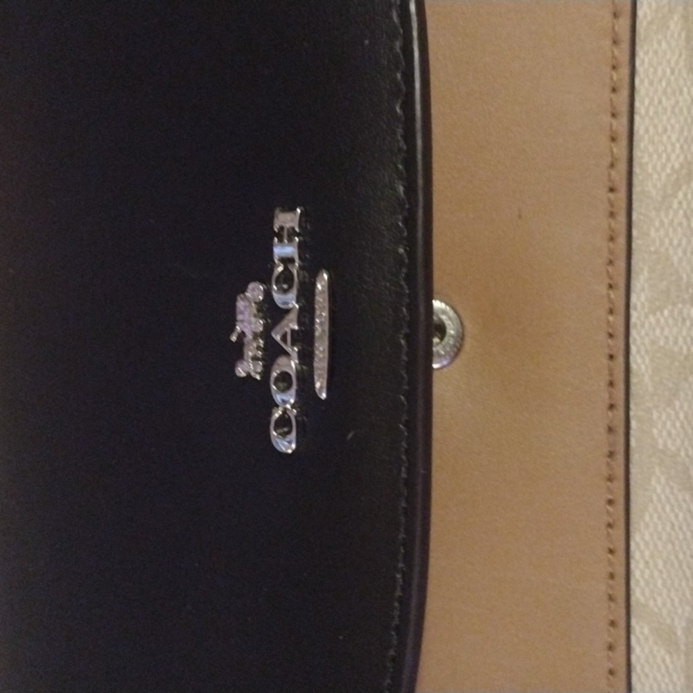 Coach wallet - Picture 4 of 4